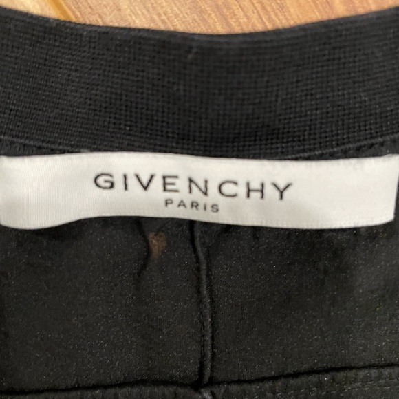 Givenchy destroyed logo t-shirt - Picture 3 of 4